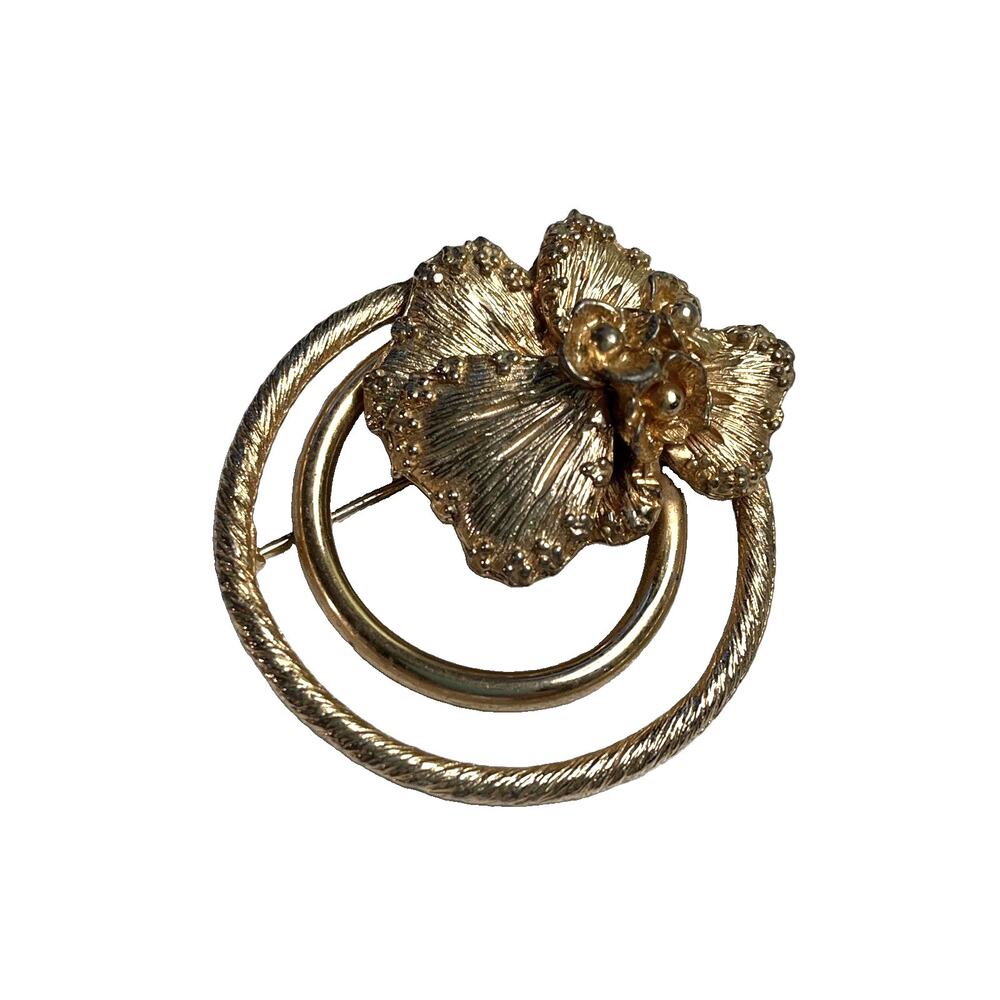 Hilco Vintage Gold Tone Double Circle Floral Signed 3-D Brooch w/patent 177-528